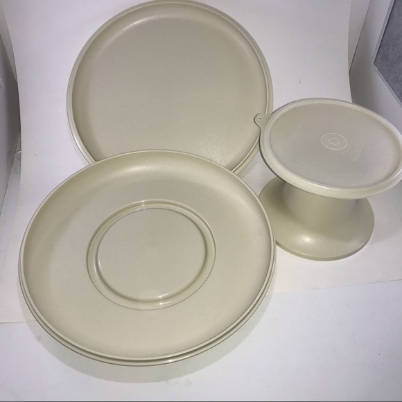 Tupperware Kitchen Vintage Tupperware Serve It All Pedastal Set
